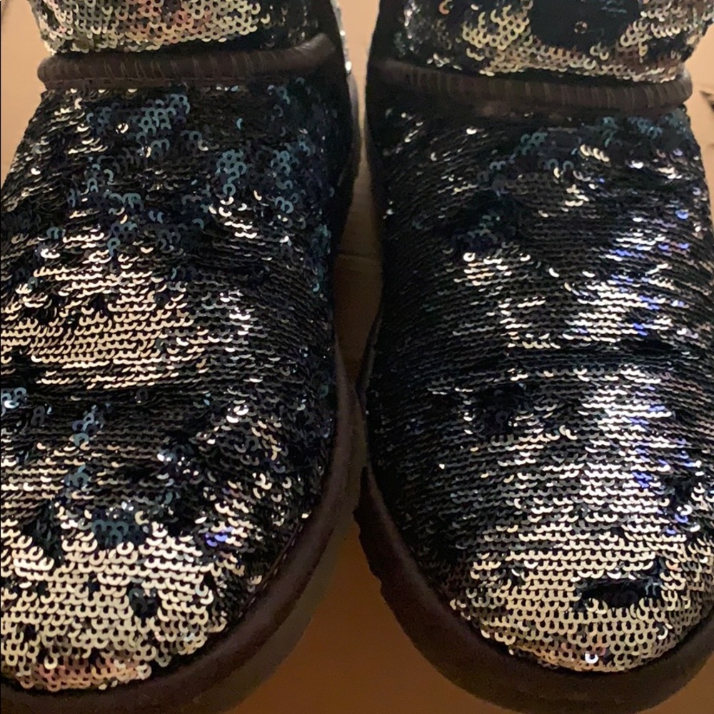 Ugg sparkle boot blue silver size 6 - Picture 13 of 14